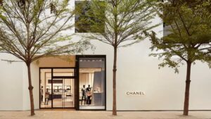 who owns chanel wertheimer family worthbury